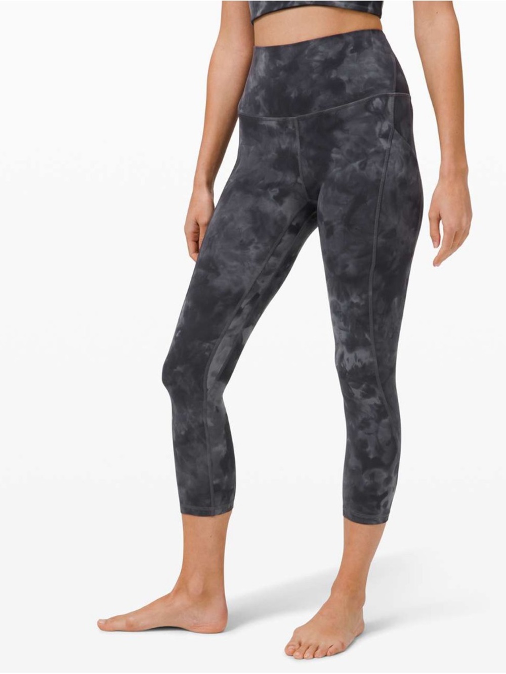 Lululemon Align High Rise Crop with Pockets Size 4